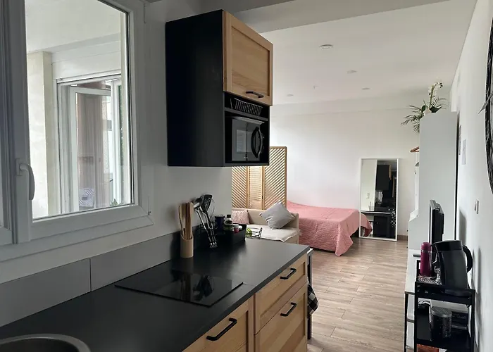 Atelier Cosy - Parking Prive Gratuit Apartment *